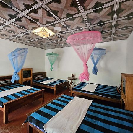 Sigiri Birds Hostel 시기리야 외부 사진